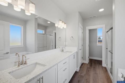 356 E Kisling Avenue Brownsville OR 97327