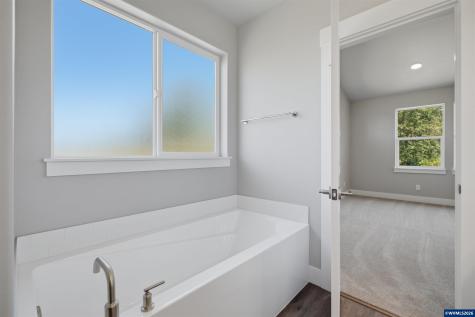 356 E Kisling Avenue Brownsville OR 97327