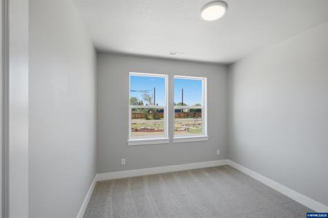 356 E Kisling Avenue Brownsville OR 97327