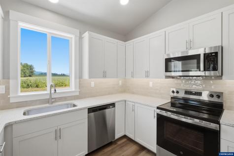 356 E Kisling Avenue Brownsville OR 97327