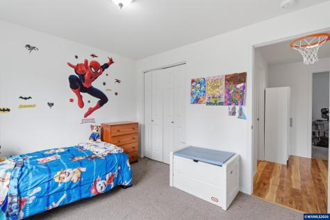 967 Jessicas Court SE Albany OR 97322