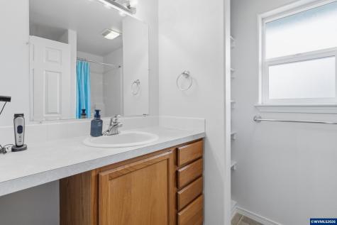 967 Jessicas Court SE Albany OR 97322