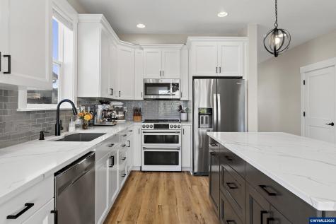 1054 Hickory Street Independence OR 97351