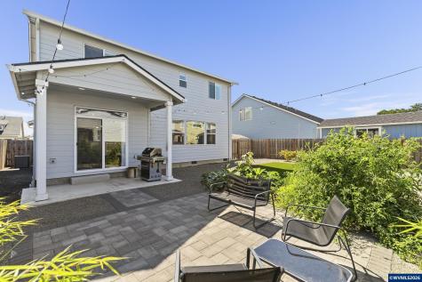 1054 Hickory Street Independence OR 97351