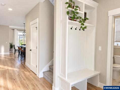 1054 Hickory Street Independence OR 97351