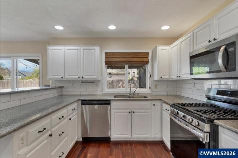 7792 St. Charles Street NE Keizer OR 97303