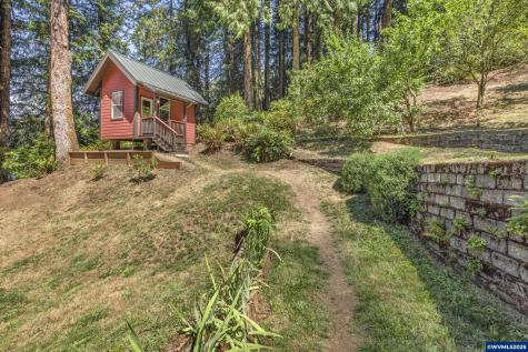1547 N Tenmile Lake Lakeside OR 97449