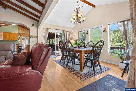 1547 N Tenmile Lake Lakeside OR 97449