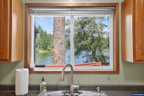1547 N Tenmile Lake Lakeside OR 97449
