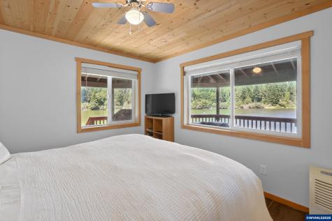 1547 N Tenmile Lake Lakeside OR 97449