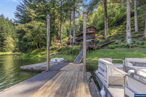 1547 N Tenmile Lake Lakeside OR 97449