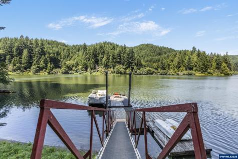 1547 N Tenmile Lake Lakeside OR 97449