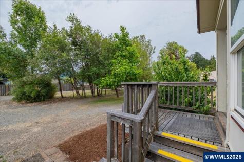 721 N 12th Street Philomath OR 97370