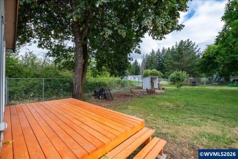 123 N Santiam Highway Gates OR 97346-9336