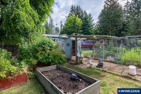 123 N Santiam Highway Gates OR 97346-9336