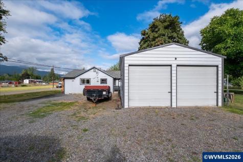 123 N Santiam Highway Gates OR 97346-9336