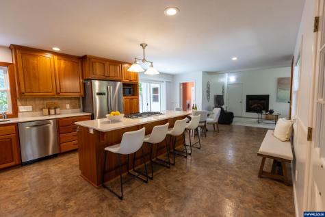 1640 NE Holly Oak Place Corvallis OR 97330