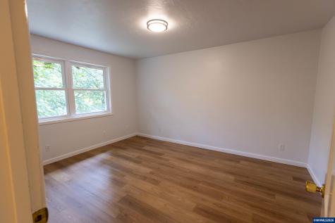1640 NE Holly Oak Place Corvallis OR 97330