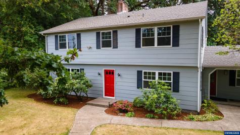 1640 NE Holly Oak Place Corvallis OR 97330