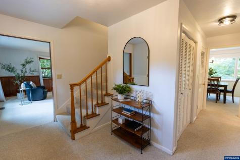 1640 NE Holly Oak Place Corvallis OR 97330