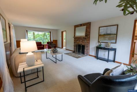 1640 NE Holly Oak Place Corvallis OR 97330