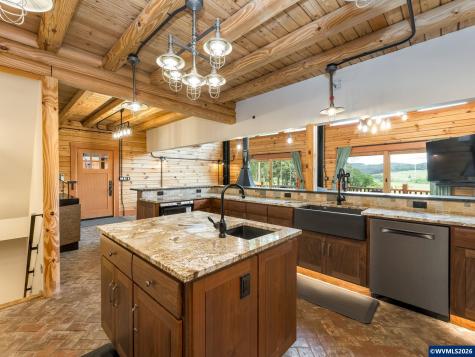 24218 Vaughn Road Veneta OR 97487