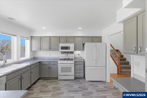 1438 Cathlamet Court NW Salem OR 97304