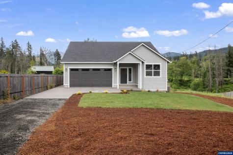 241 Dogwood Drive Gates OR 97346