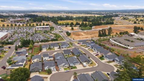 2755 Mia Court SE Salem OR 97306