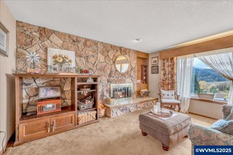 24312 Cardwell Hill Drive Philomath OR 97370-9739