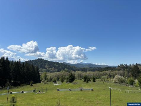 24312 Cardwell Hill Drive Philomath OR 97370-9739
