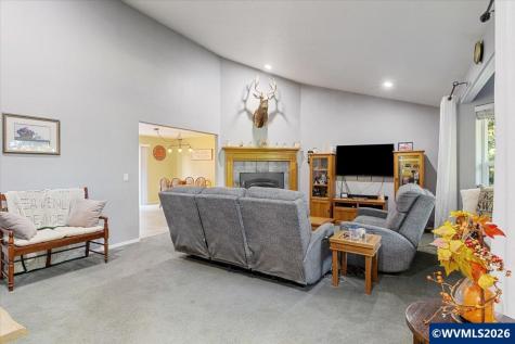 5624 Treehouse Road Monmouth OR 97361