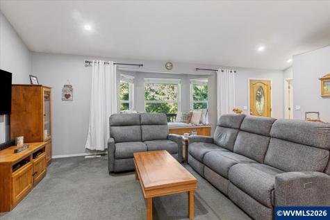 5624 Treehouse Road Monmouth OR 97361