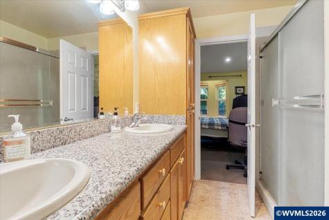 5624 Treehouse Road Monmouth OR 97361