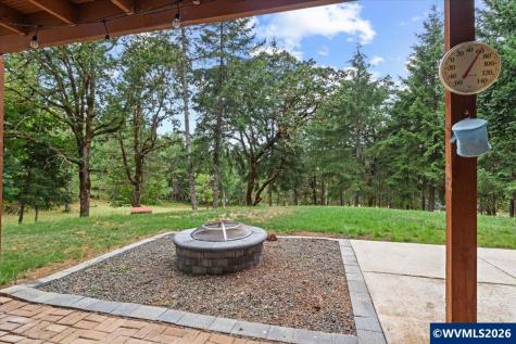 5624 Treehouse Road Monmouth OR 97361