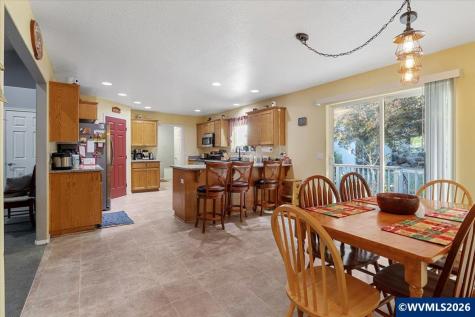 5624 Treehouse Road Monmouth OR 97361