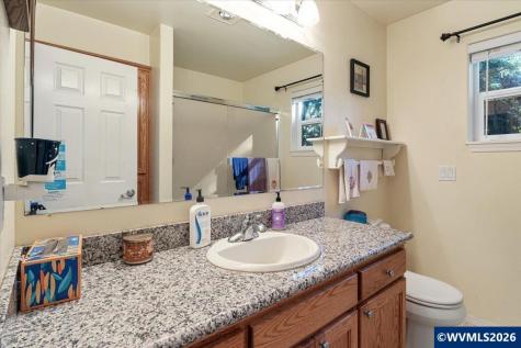 5624 Treehouse Road Monmouth OR 97361