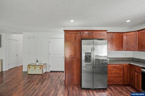 2631 Natures View Court NW Salem OR 97304