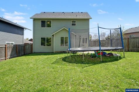 2631 Natures View Court NW Salem OR 97304