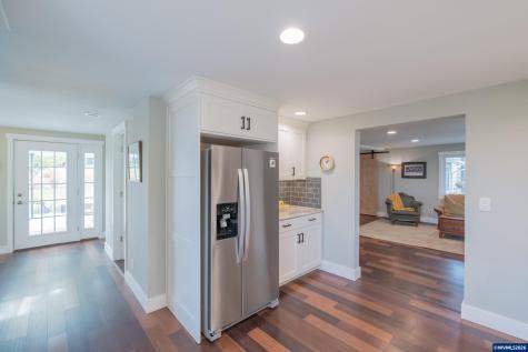 208 NW Lewisburg Avenue Corvallis OR 97330