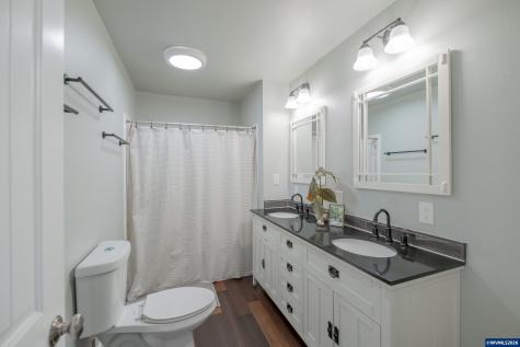 208 NW Lewisburg Avenue Corvallis OR 97330