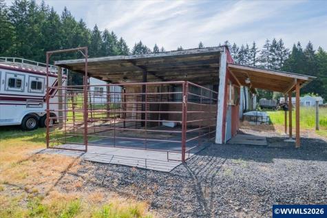 208 NW Lewisburg Avenue Corvallis OR 97330
