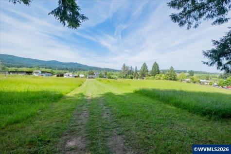 208 NW Lewisburg Avenue Corvallis OR 97330