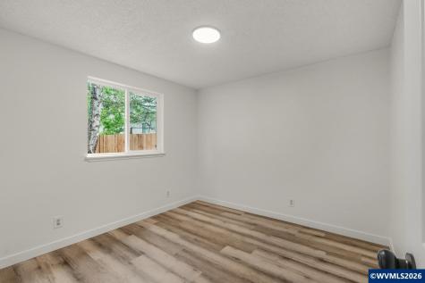 5465 Red Leaf Drive S Salem OR 97306-0000