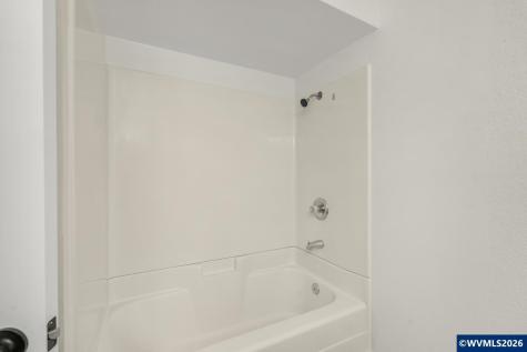 5465 Red Leaf Drive S Salem OR 97306-0000