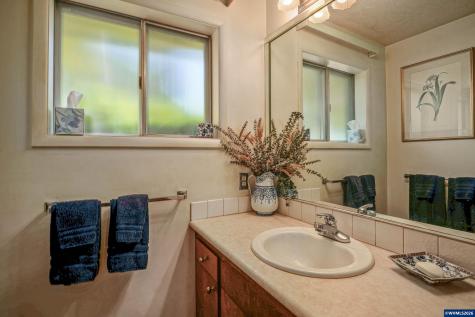 478 Welcome Court SE Salem OR 97302