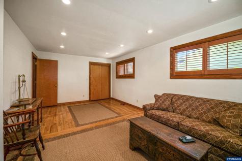 478 Welcome Court SE Salem OR 97302