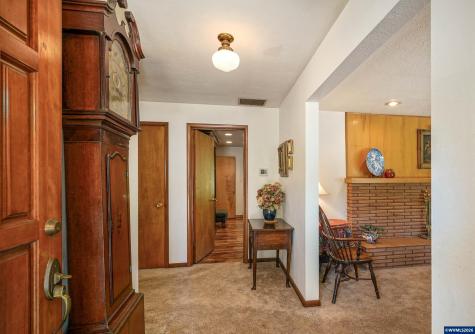 478 Welcome Court SE Salem OR 97302