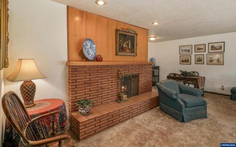 478 Welcome Court SE Salem OR 97302
