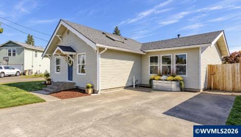 271 S 3rd Street Lebanon OR 97355